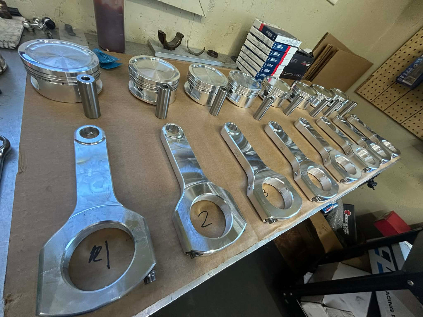CP Carrillo MSA Custom VK56 Pistons